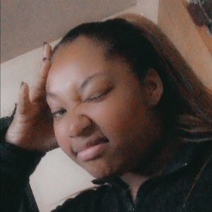 Meet your Posher, Ciera